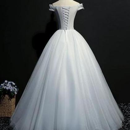 With Appliques, With Sleeves Qprom