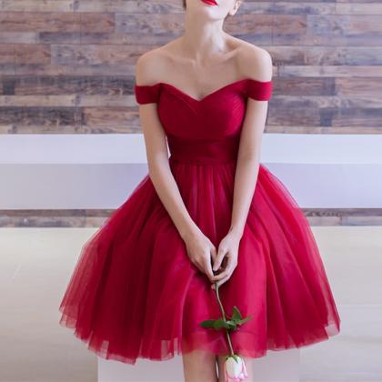Elegant Red Tulle Off The Shoulder Homecoming..