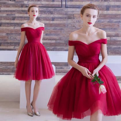 Elegant Red Tulle Off The Shoulder Homecoming..