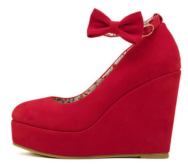 wedge pump with strap