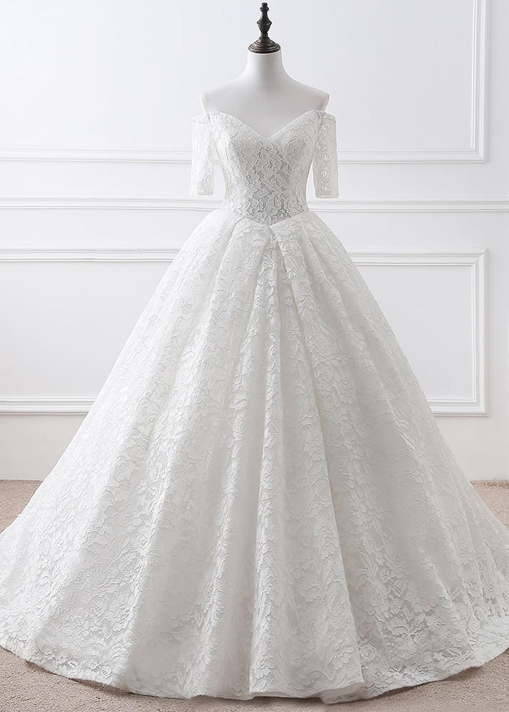 White V-neck Lace Ball Gowns,half Sleeves Lace Wedding Dress