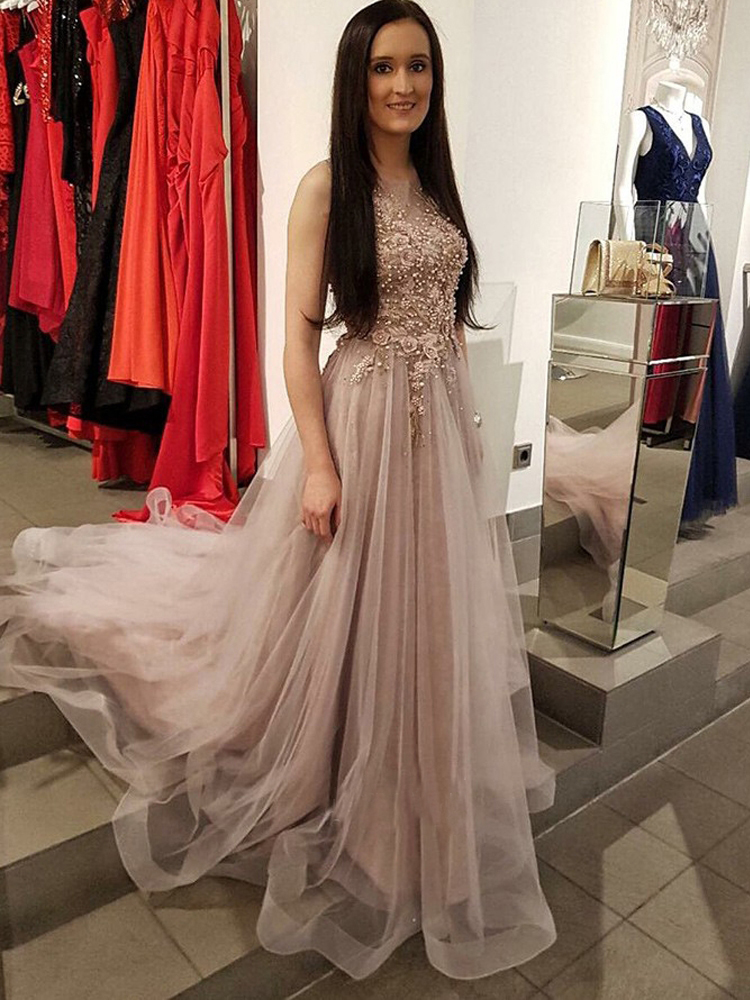 Round Neck Formal Dresses