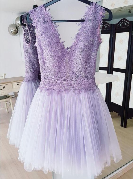 Knee Length Lilac Lace And Tulle Homecoming Dress