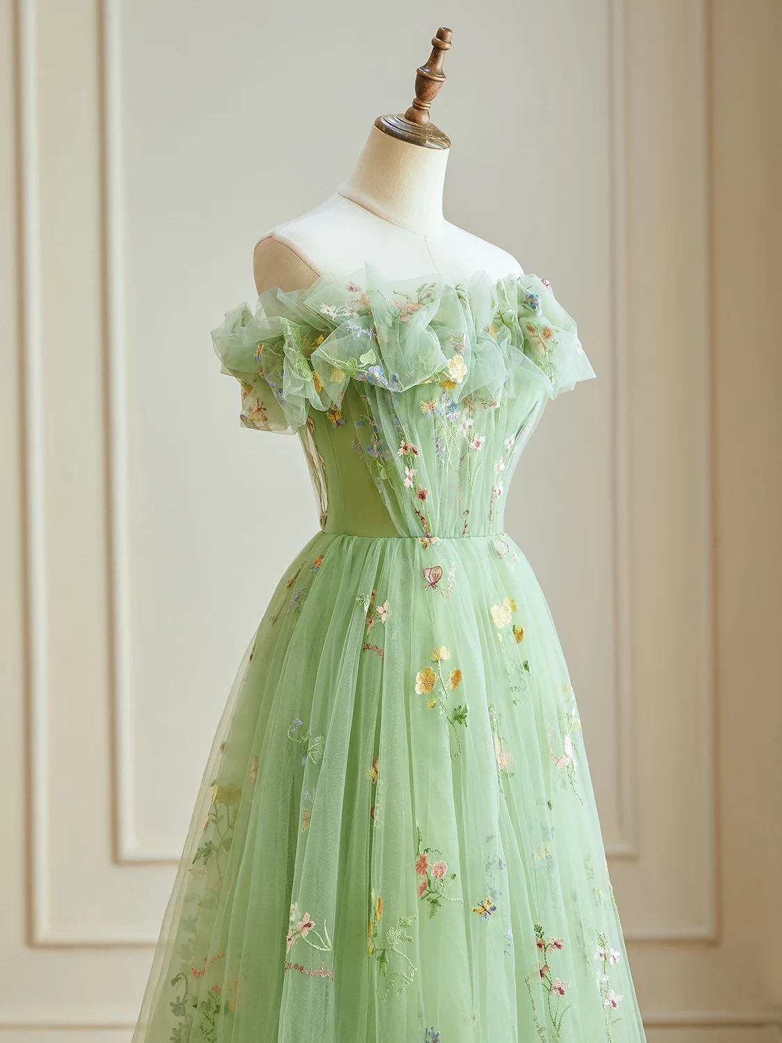 A Line Off Shoulder Tulle Embroidered Lace Green Long Ball Gown Green Lace Long Formal Gown ...