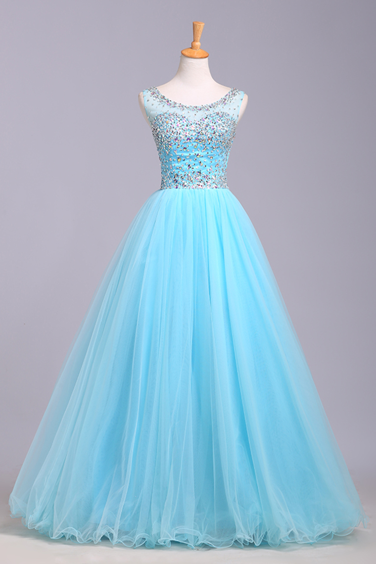 Scoop Neck A-line Long Tulle Prom Dresses Crystal Beaded Party Dresses