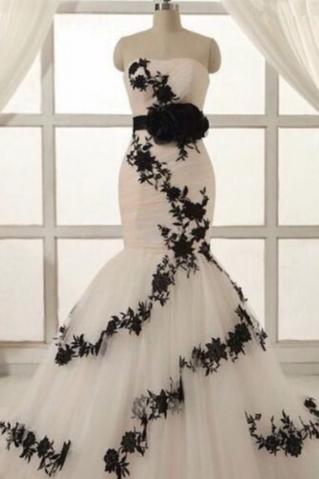 Wedding Dress, Dreaming White And Black Mermaid Wedding Dresses With Black Belt Lace Appliques Sweetheart Backless Bridal Gown Custom Made