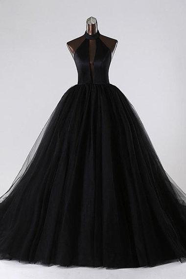 Sexy Black Tulle Backless Prom Dresses Featuring Halter Neckline And Deep V Neck