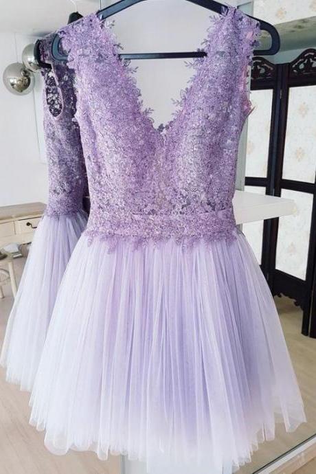 Knee Length Lilac Lace And Tulle Homecoming Dress
