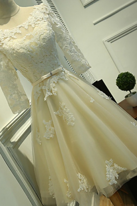 Long Sleeves Ivory Lace Tea Length Wedding Dresses, Beach Short Bridal Wedding Gowns,