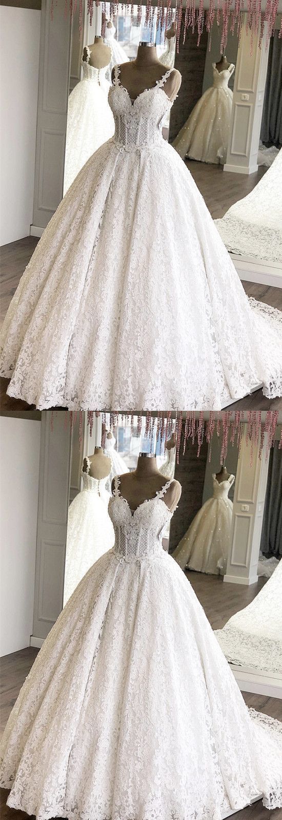 Lace Bridal Gown With Floral Appliqué Design on Luulla