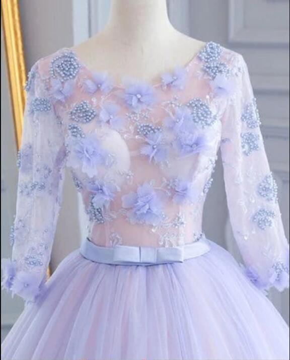 Stunning A-Line V-Neck Lace Applique Lavender Maxi Prom Dress For Women