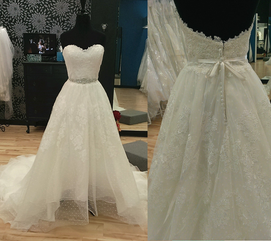 Strapless Lace Bridal Gown With Floral Details on Luulla